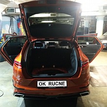 ruční mytí auta Praha 5